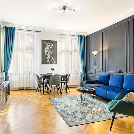 Apartament Colins Place Brașov