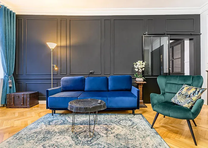 Colins Place Brašov